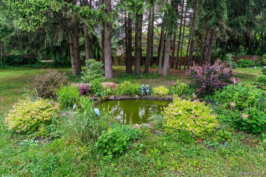 46210 West 11 Mile Road Novi, MI 48374 - Photo 45 of 97