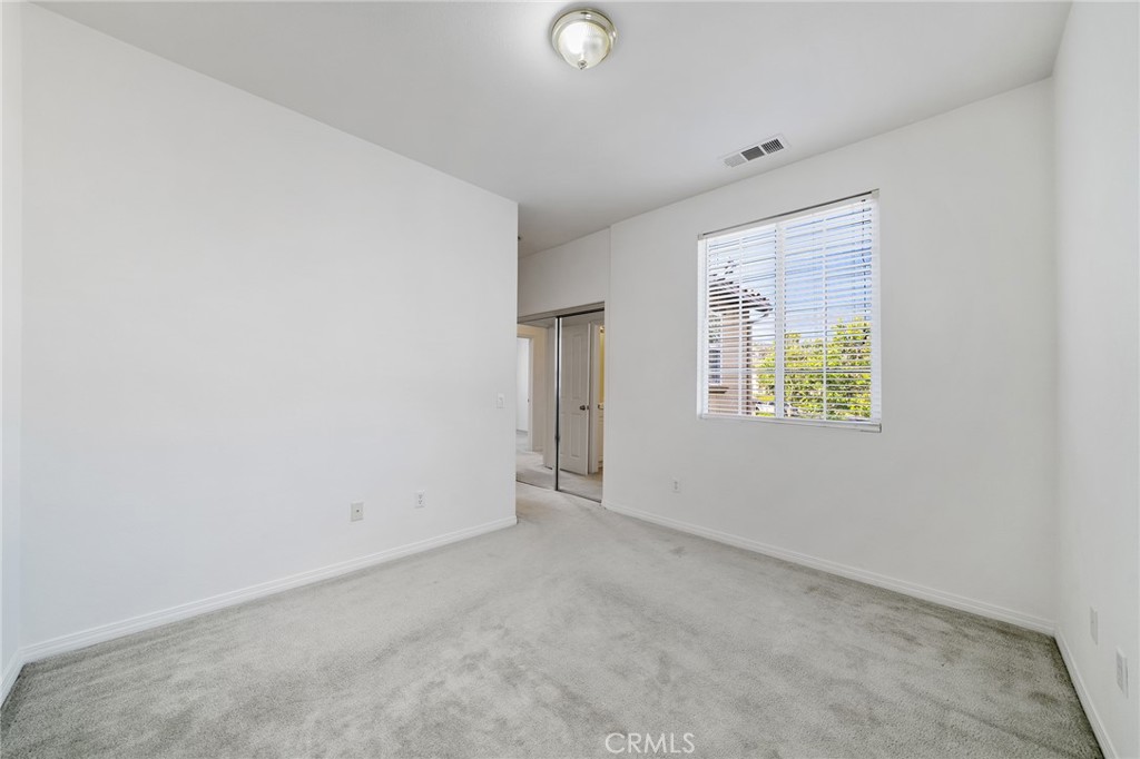 661 East Lavender Way Azusa, CA 91702 - Photo 38 of 48