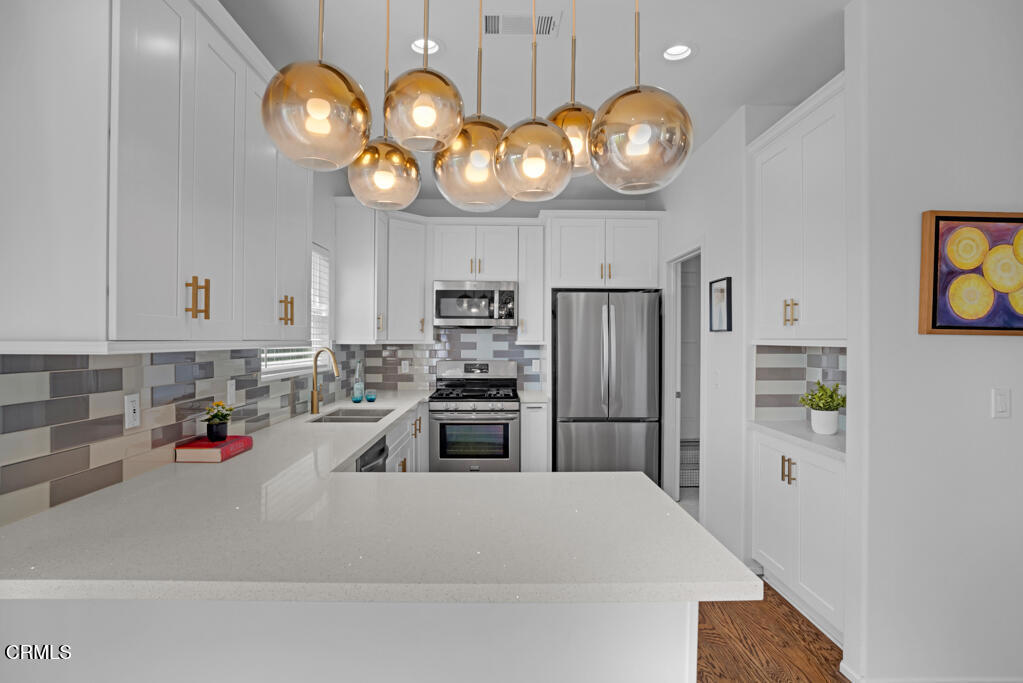 1300 Blue Hill Rd-HsHProd-34