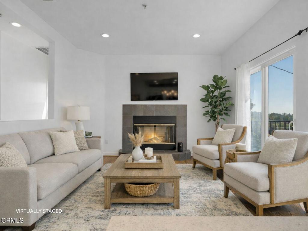 1300 Blue Hill Road Los Angeles, CA 90041 - Photo 13 of 56 1300 Blue Hill Rd_virtual photo Family R