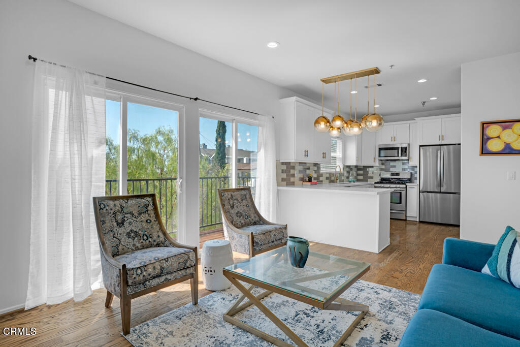 1300 Blue Hill Road Los Angeles, CA 90041 - Photo 16 of 54 1300 Blue Hill Rd-HsHProd-32