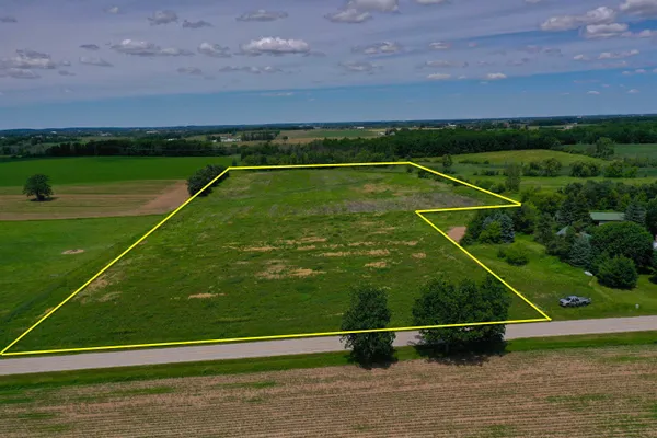 $369,000 | County Street North, Waldo, WI 53093