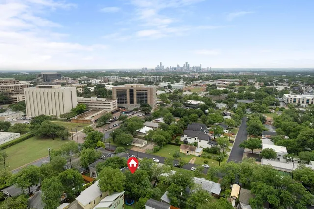$435,000 | 1204 West 51st Street, Unit 2, Austin, TX 78756