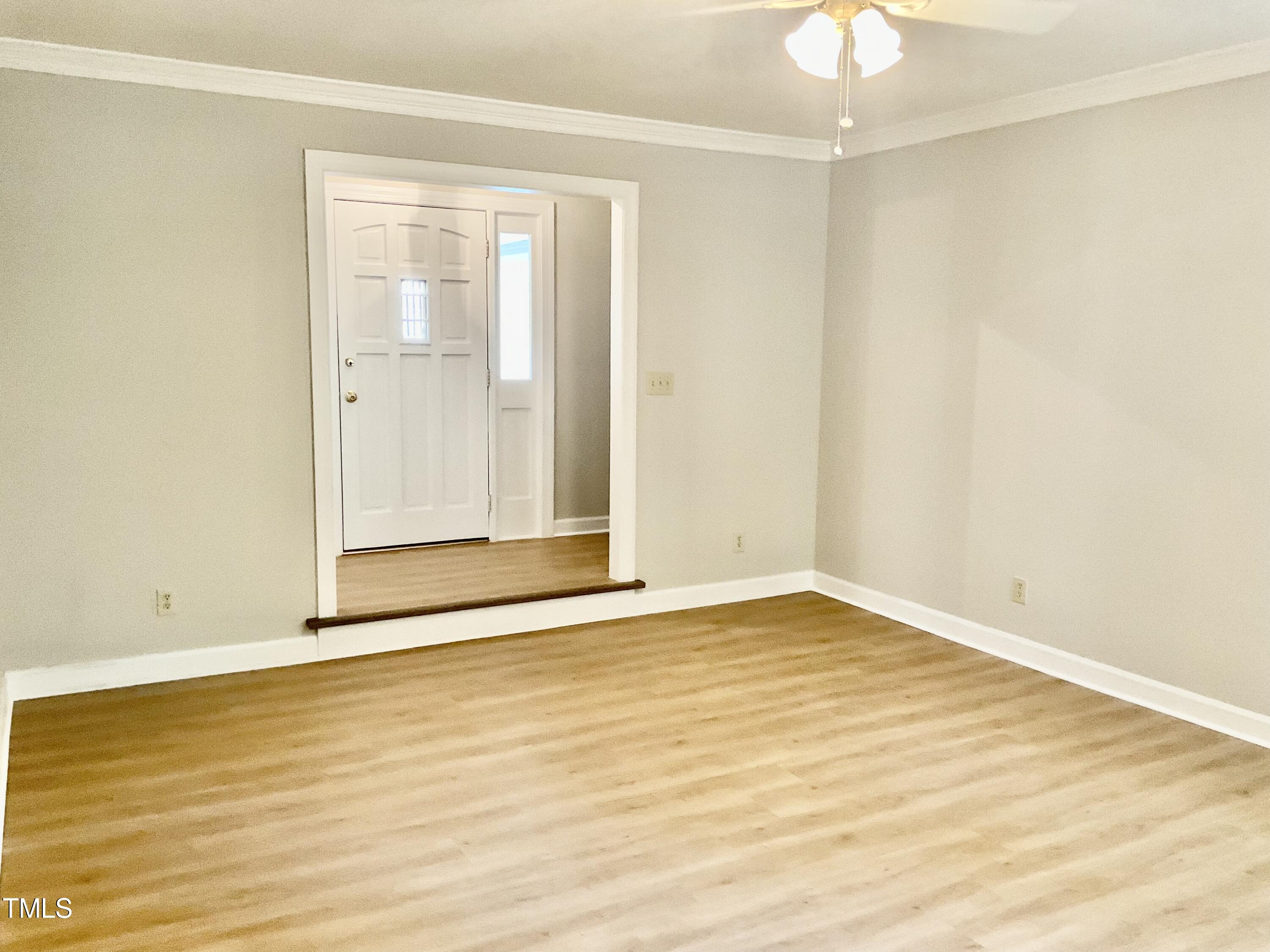 5617 Torness Court Raleigh, NC 27604 - Photo 4 of 34 IMG_1218