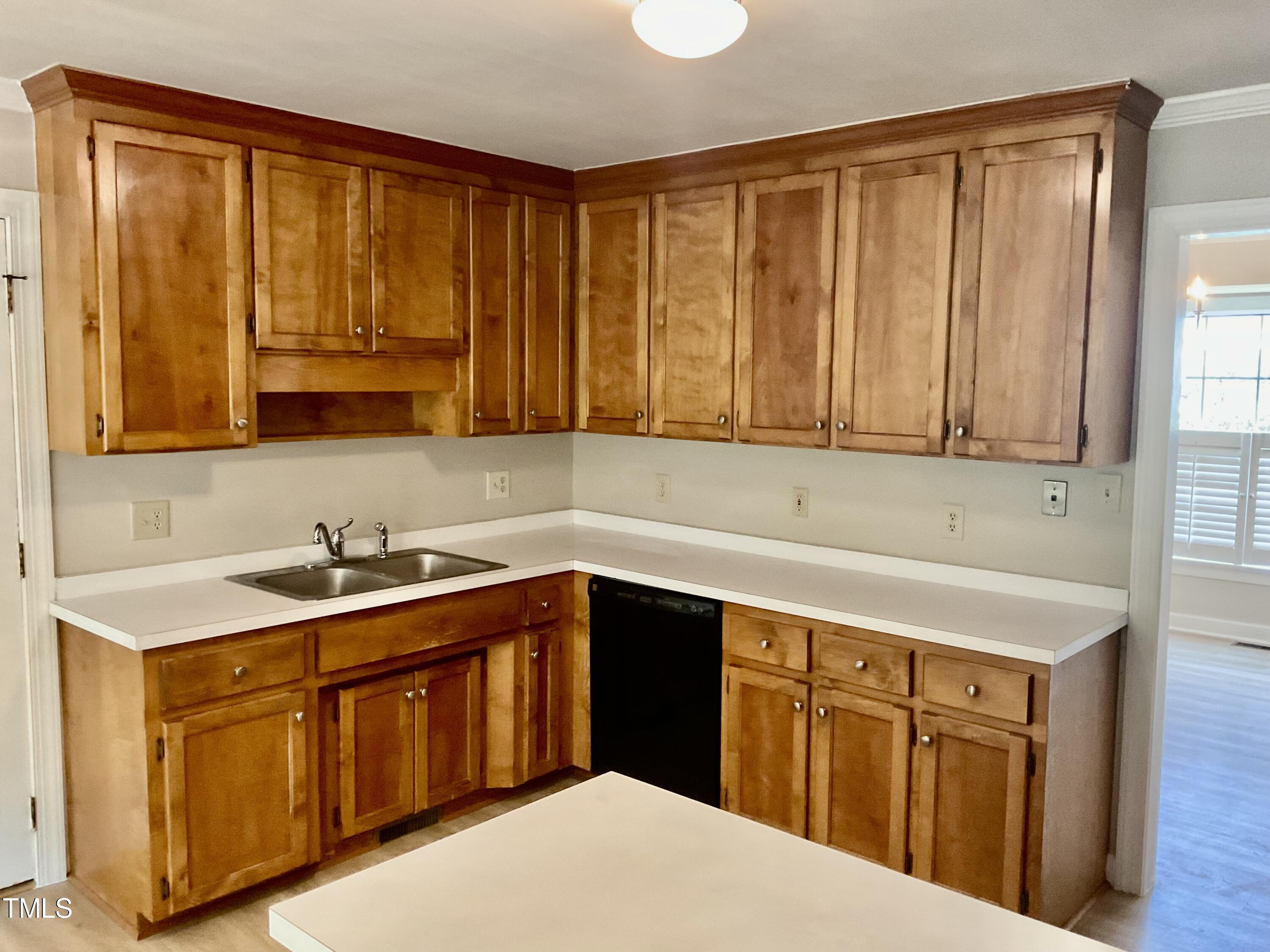 5617 Torness Court Raleigh, NC 27604 - Photo 7 of 34 IMG_1214