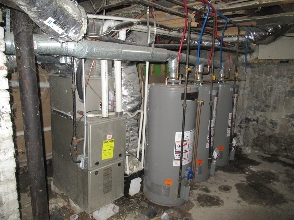 39 Glen Road Boston, MA 02130 - Photo 15 of 15 a view of a room with wooden floor