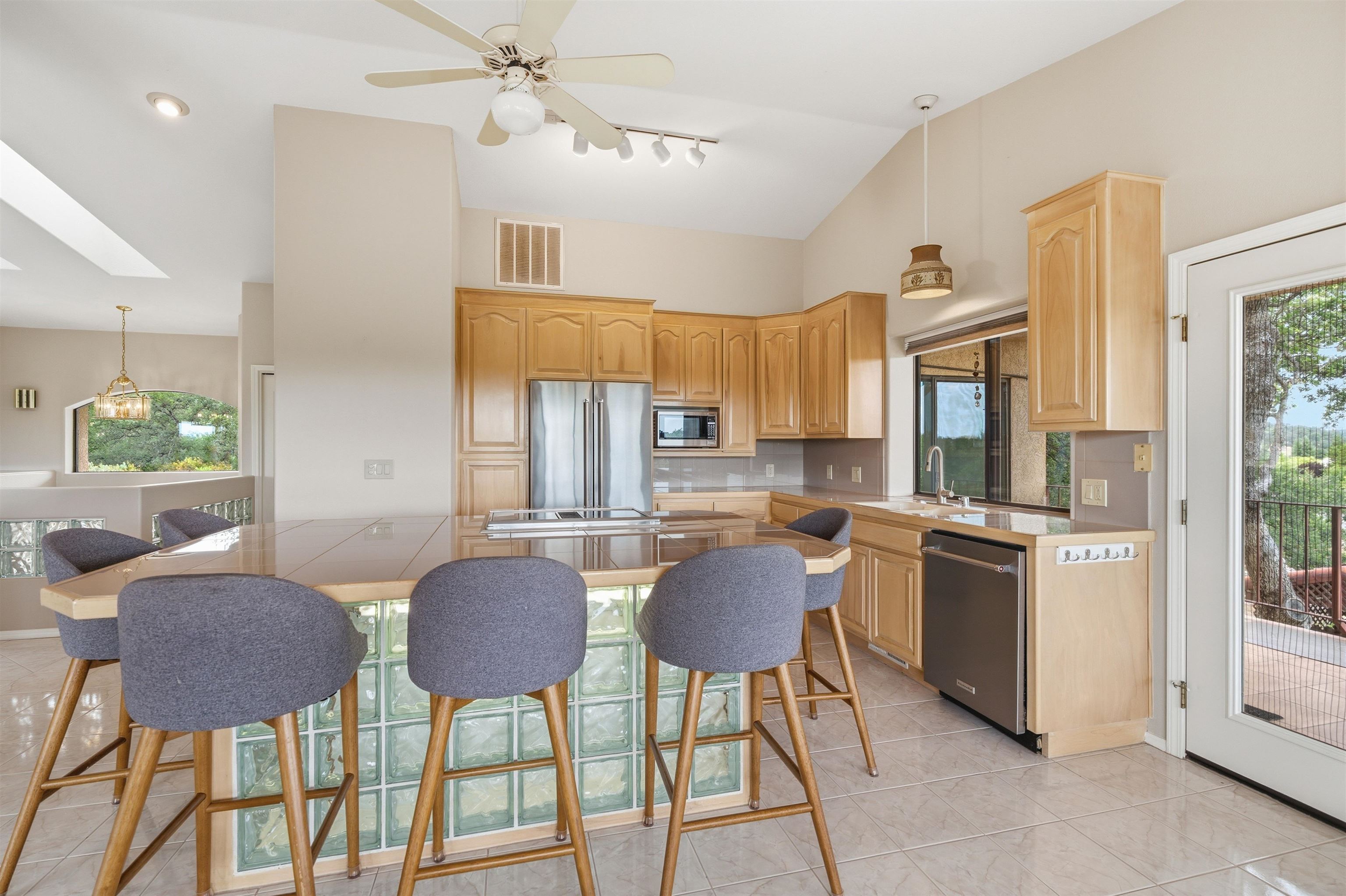 22560 Adobe Road Red Bluff, CA 96080 - Photo 14 of 49