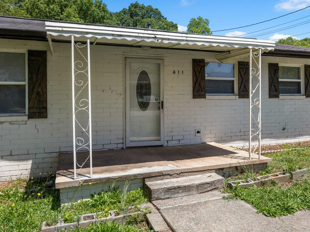611 Gardner Street Gaffney, SC 29341 - Photo 4 of 27