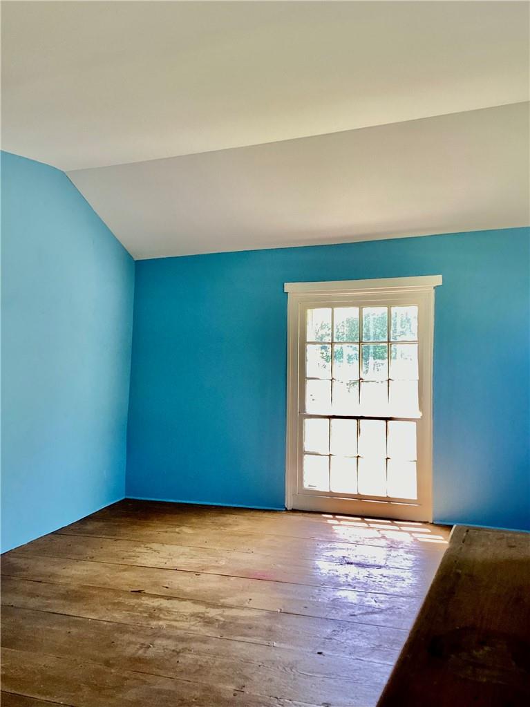 22 Hunns Lake Road Stanfordville, NY 12581 - Photo 23 of 36 an empty room with a window