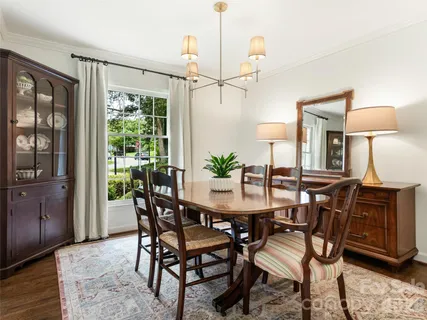 $949,900 | 1301 East Barden Road, Charlotte, NC 28226