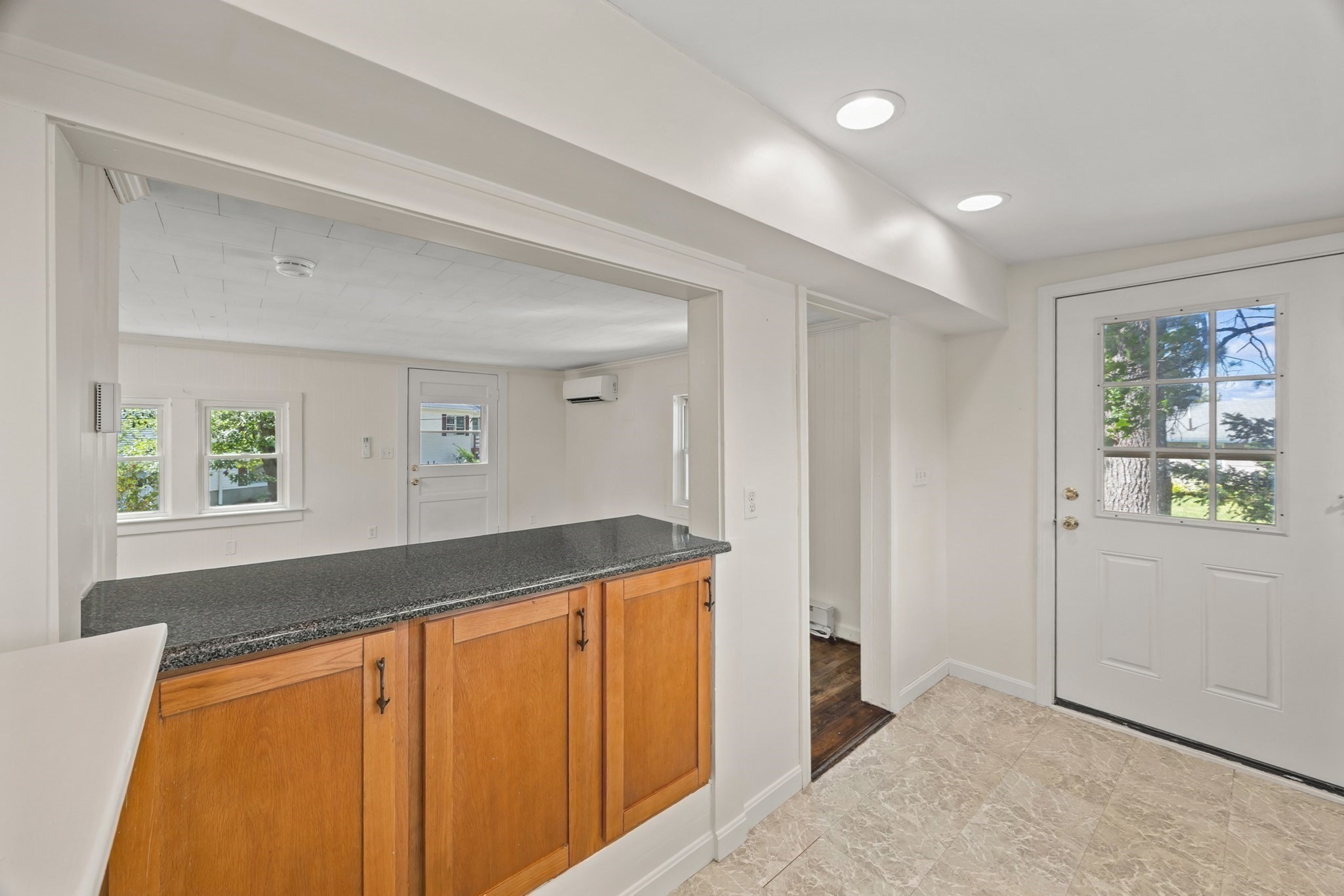 21 Faulkner Road Grafton, MA 01536 - Photo 14 of 26 Gallery Image 14