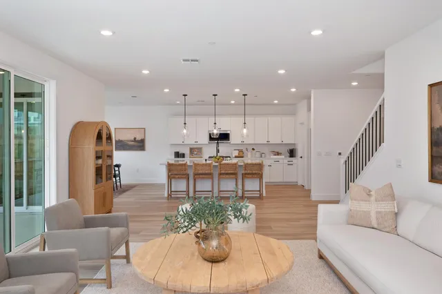 $899,000 | 216 Vectra Court, Roseville, CA 95747