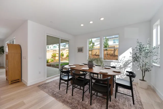 $899,000 | 216 Vectra Court, Roseville, CA 95747