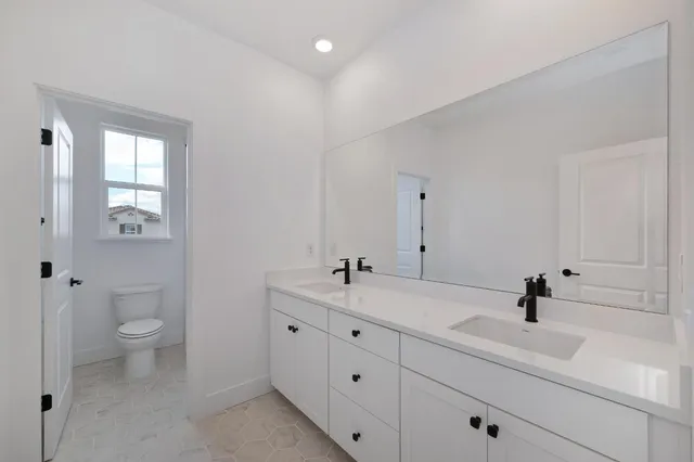 $899,000 | 216 Vectra Court, Roseville, CA 95747