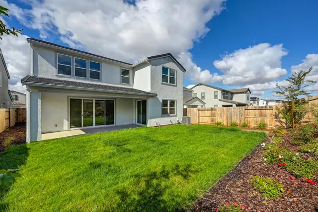 $899,000 | 216 Vectra Court, Roseville, CA 95747