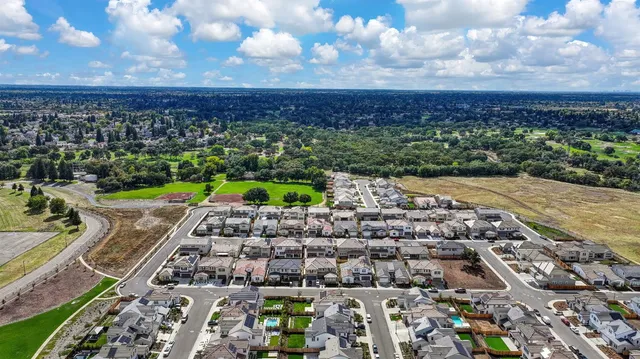 $899,000 | 216 Vectra Court, Roseville, CA 95747