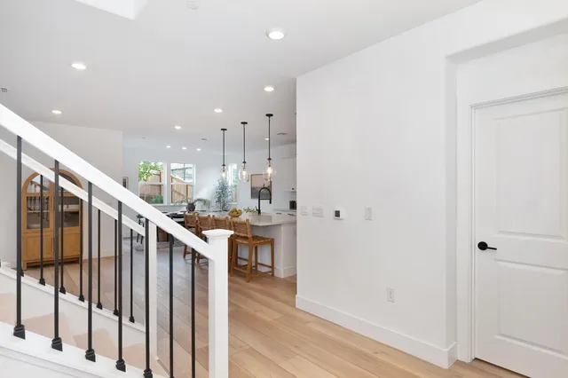 $899,000 | 216 Vectra Court, Roseville, CA 95747