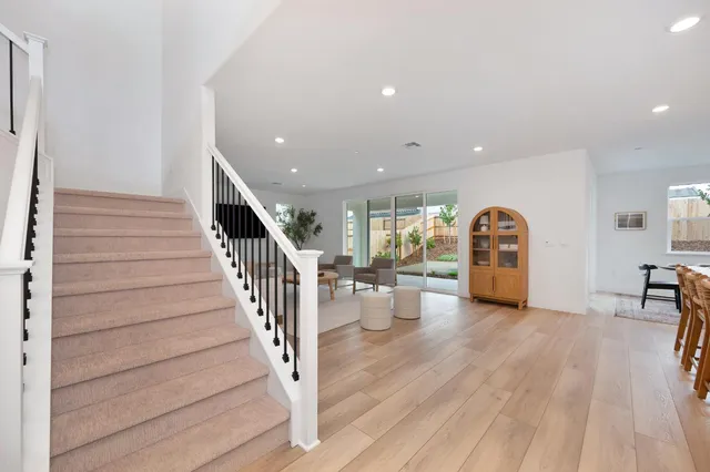 $899,000 | 216 Vectra Court, Roseville, CA 95747