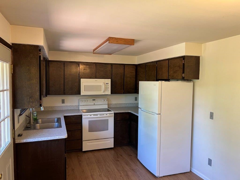 247 Walker Drive Cheney, WA 99004 - Photo 4 of 39