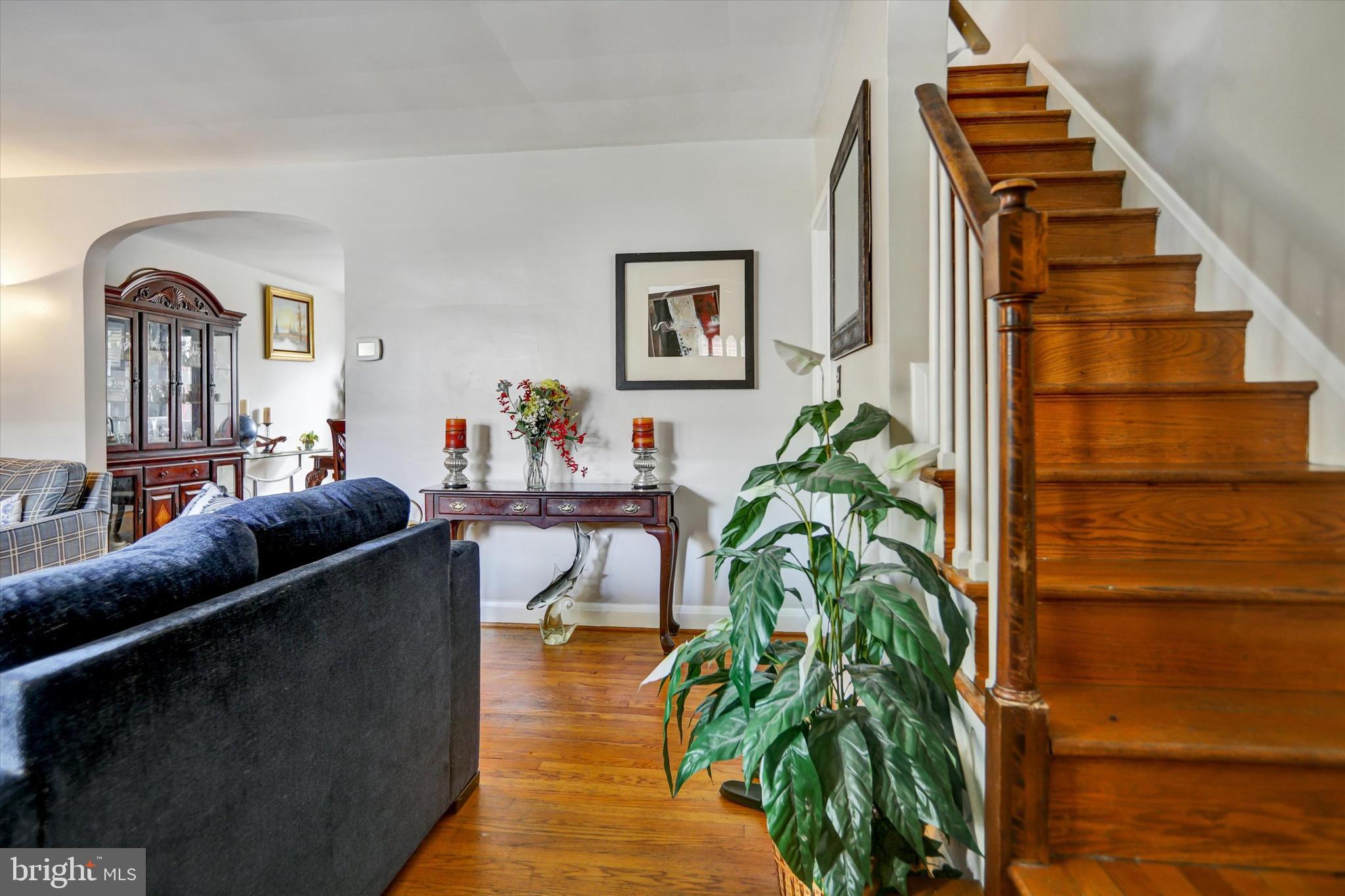 425 Overbrook Road Catonsville, MD 21228 - Photo 4 of 19