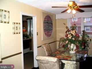 7926 Temple Road Philadelphia, PA 19150 - Photo 5 of 6 Gallery Image 5