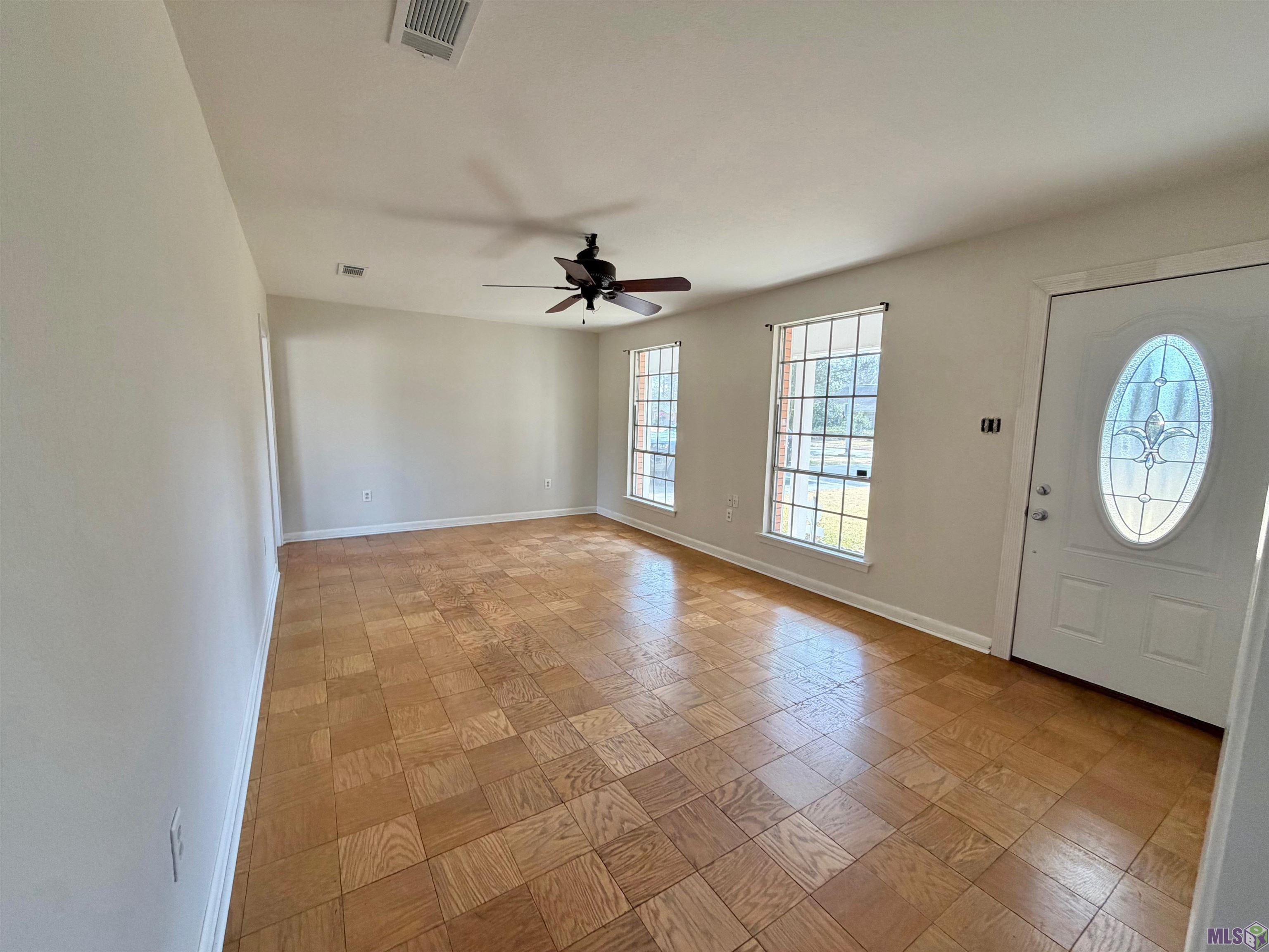 10225 Barbara Street Baton Rouge, LA 70815 - Photo 3 of 5