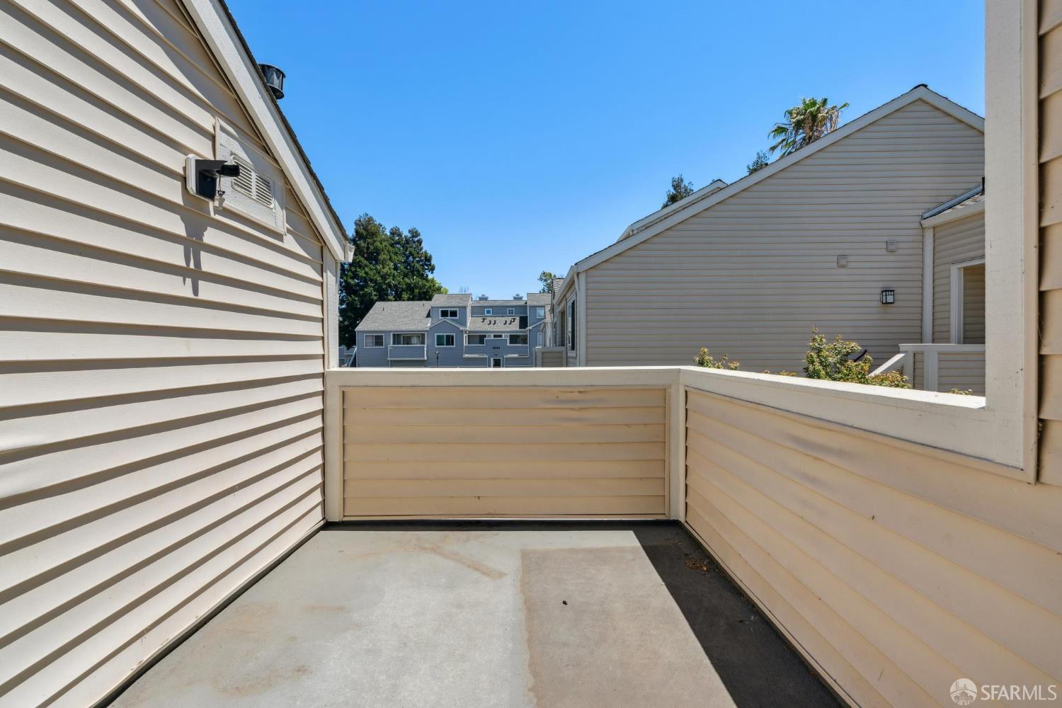 4628 Melody Drive, Unit D Concord, CA 94521 - Photo 8 of 30 a view of balcony