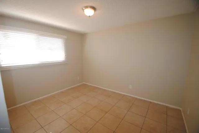 $1,845 | 5746 North 41st Drive, Phoenix, AZ 85019