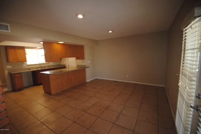 $1,845 | 5746 North 41st Drive, Phoenix, AZ 85019