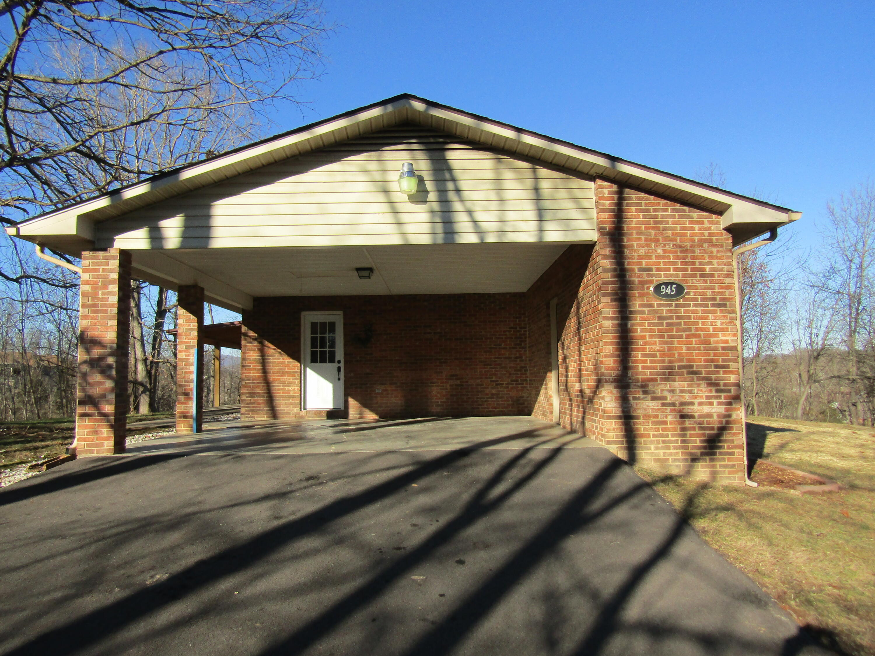 945 New Beason Well Road Kingsport, TN 37660 - Photo 13 of 45 13