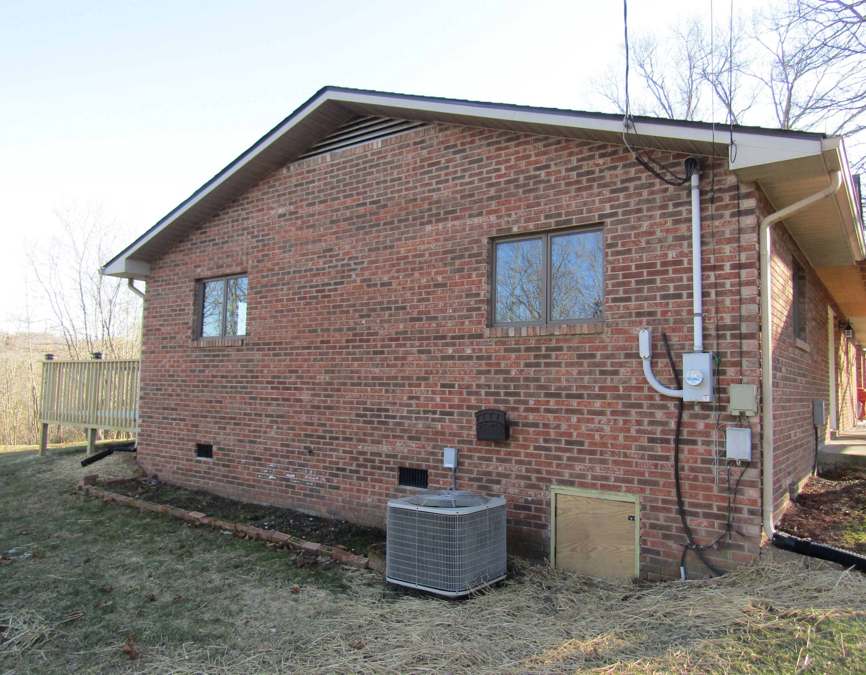 945 New Beason Well Road Kingsport, TN 37660 - Photo 7 of 45 7