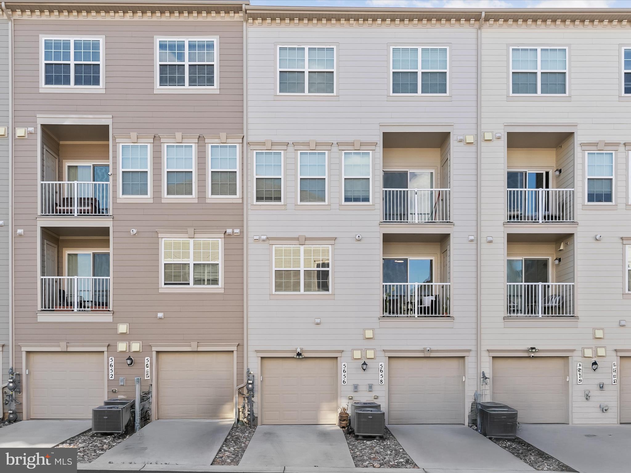 5656 Lanteen Street Lanham, MD 20706 - Photo 24 of 29 Rear Exterior