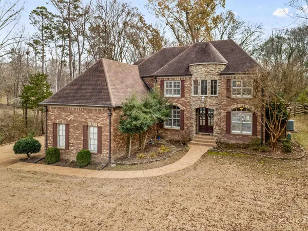 $725,000 | 155 Aston Hall Drive, Eads, TN 38028