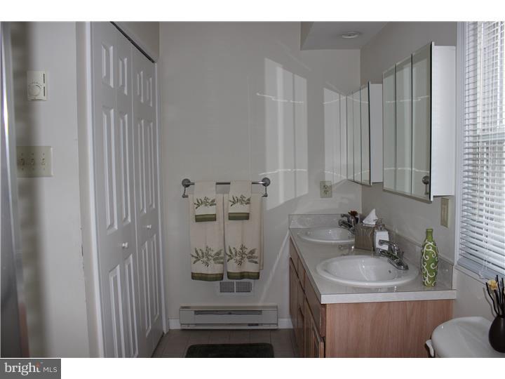 1021 Cushmore Road Southampton, PA 18966 - Photo 11 of 25 In-law Suite