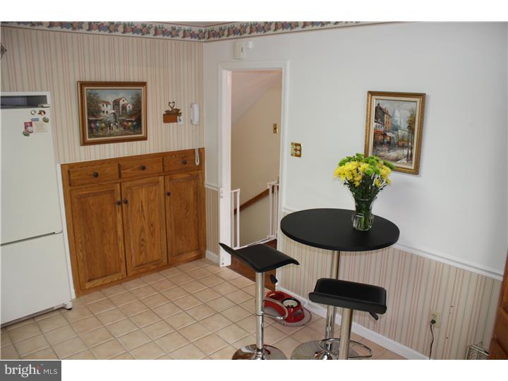 1021 Cushmore Road Southampton, PA 18966 - Photo 7 of 25 Kitchen