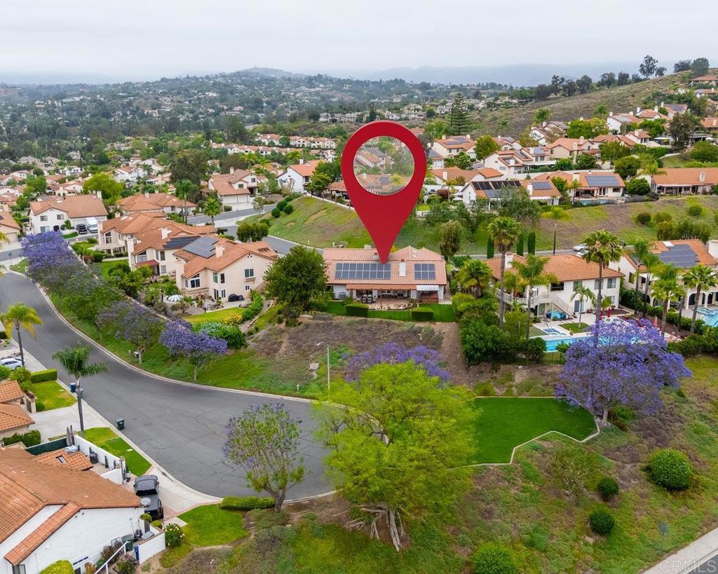 3913 Summer Way Escondido, CA 92025 - Photo 22 of 40 an aerial view of multiple house