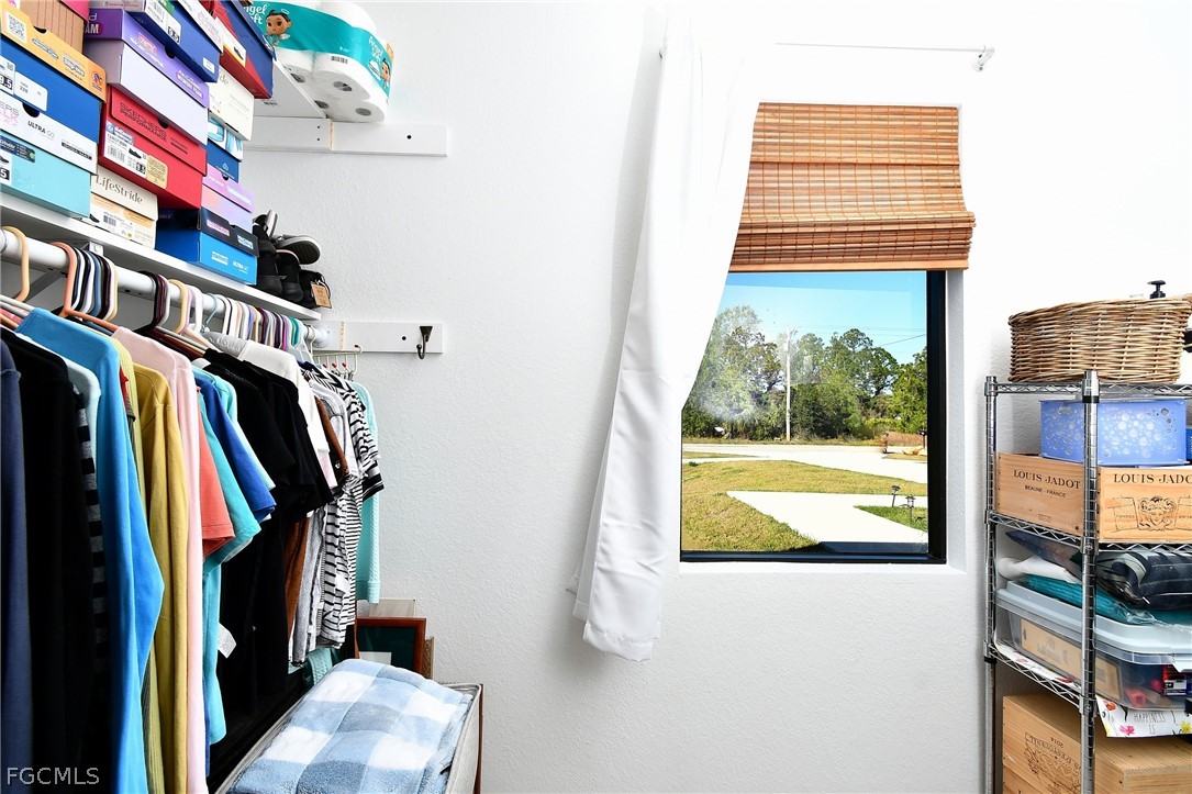 809 Bell Boulevard Lehigh Acres, FL 33974 - Photo 26 of 35