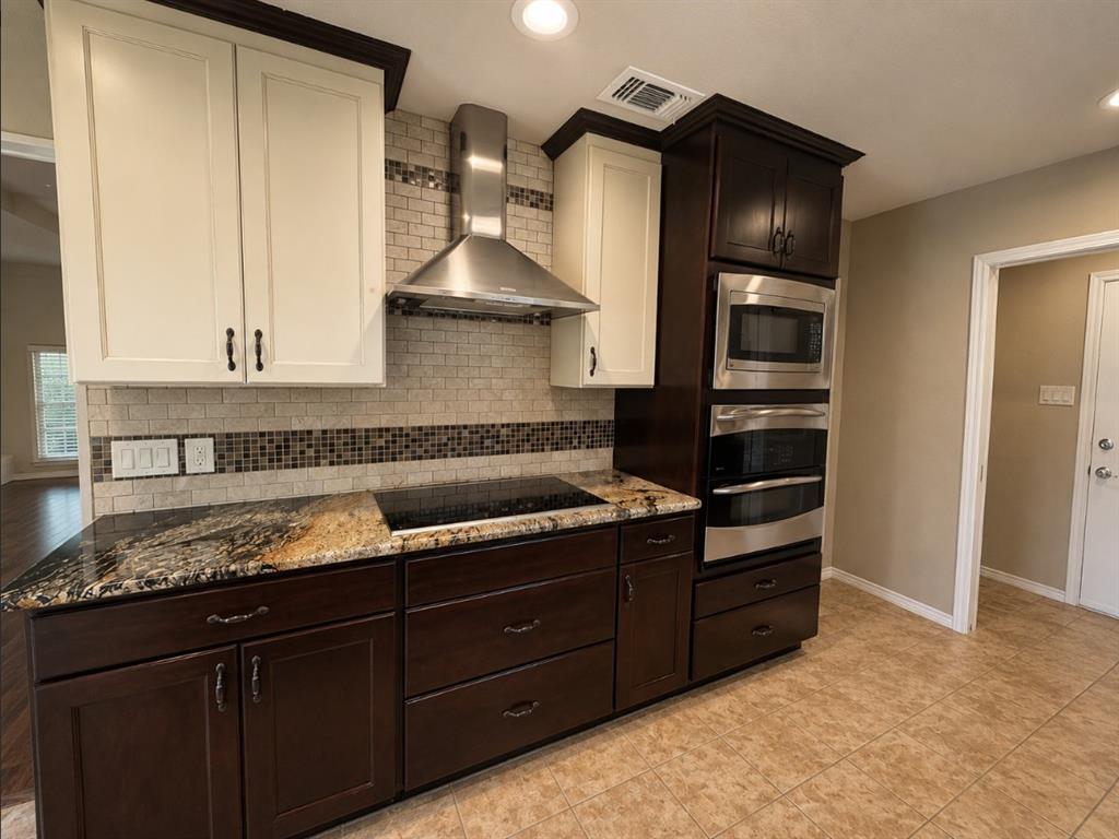 133 Springhill Drive Hurst, TX 76054 - Photo 6 of 18