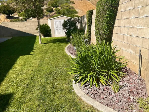 $799,999 | 7123 Hidden Court, Highland, CA 92346