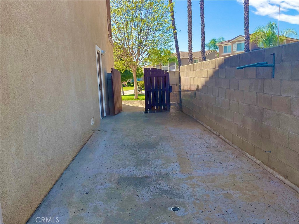 7123 Hidden Court Highland, CA 92346 - Photo 60 of 73 Side of home..