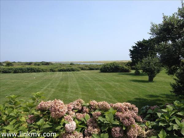 495 Katama Road, Unit F8 Edgartown, MA 02539 - Photo 10 of 12 http://d1qzqeyxiitrap.cloudfront.net/photos/23704/600/7da69e1f.jpg