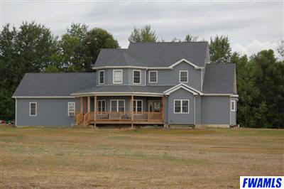 5843 Hollopeter Road Leo, IN 46765 - Photo 2 of 6