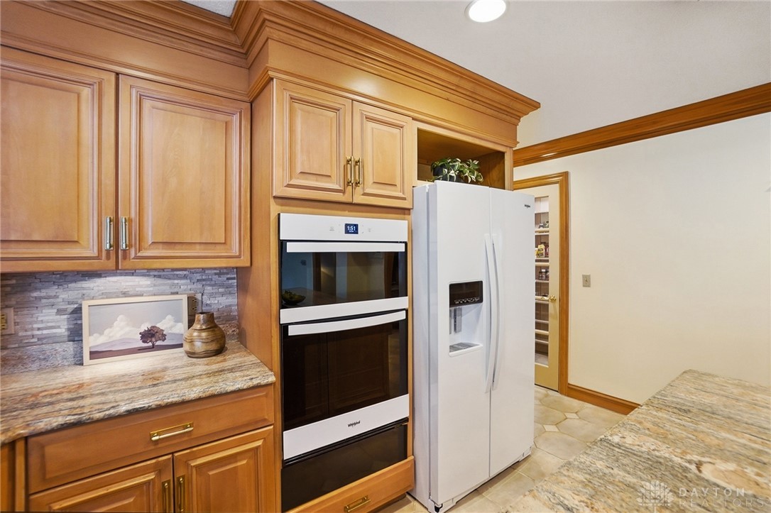 73 East State Street Springboro, OH 45066 - Photo 21 of 84