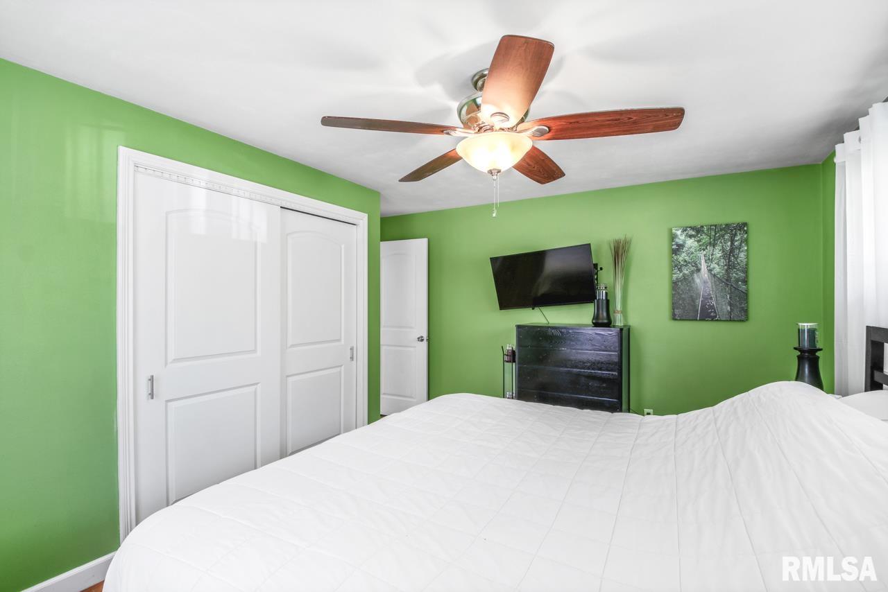 868 Sunset Road Morton, IL 61550 - Photo 20 of 36 Gallery Image 20