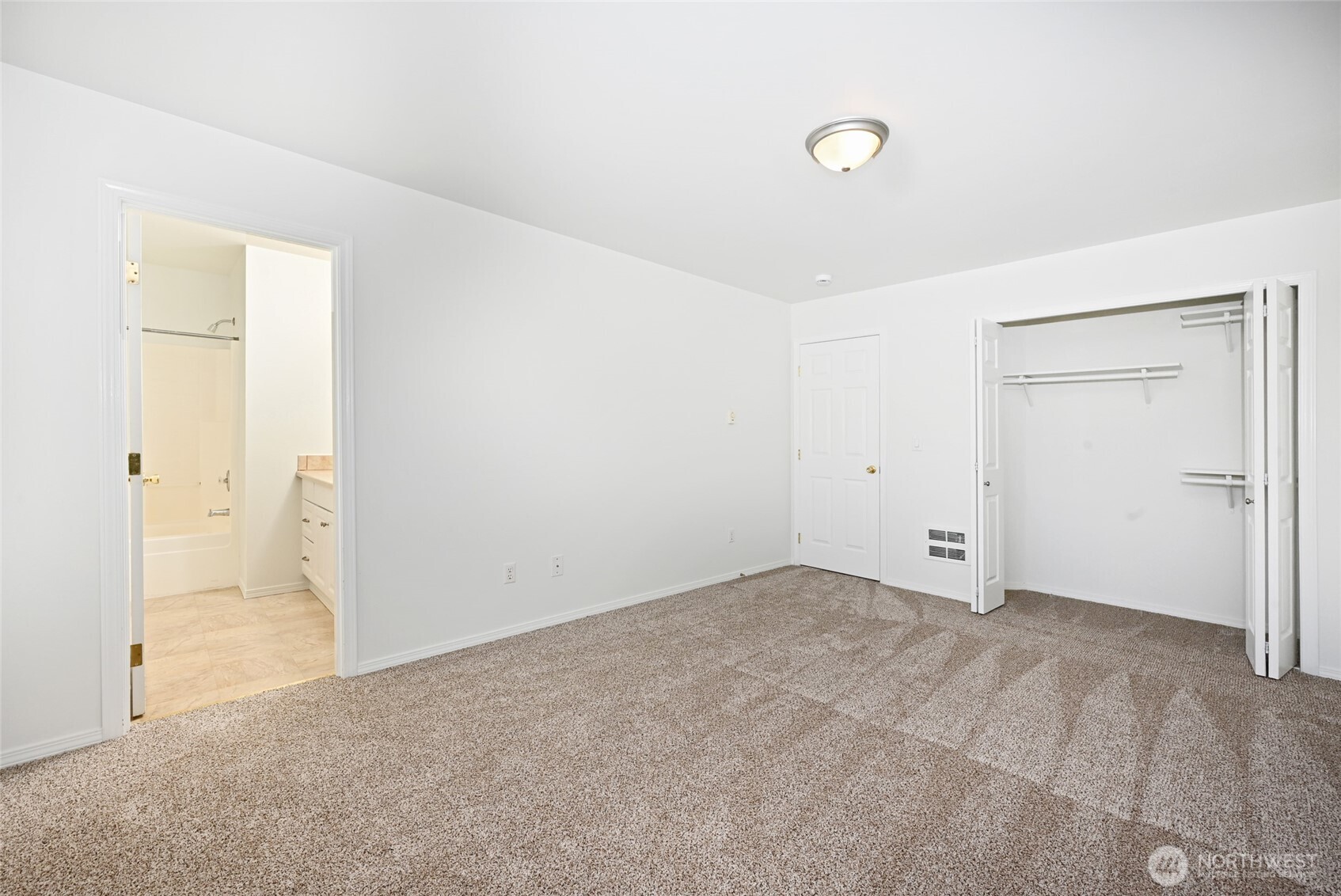 6411 Broadway Everett, WA 98203 - Photo 19 of 34