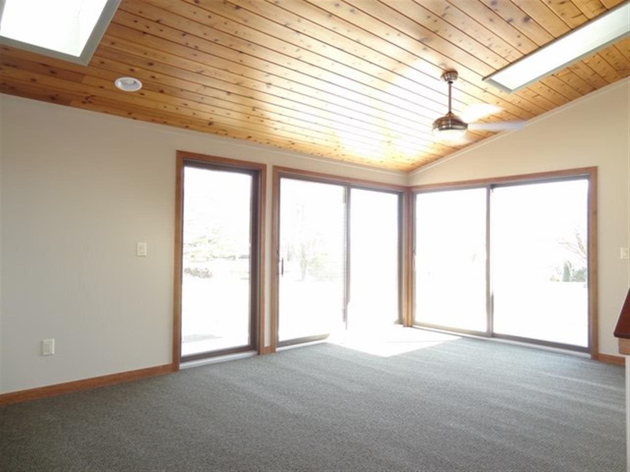 4018 Kessler Road Southwest Iowa City, IA 52246 - Photo 12 of 25 Gallery Image 12