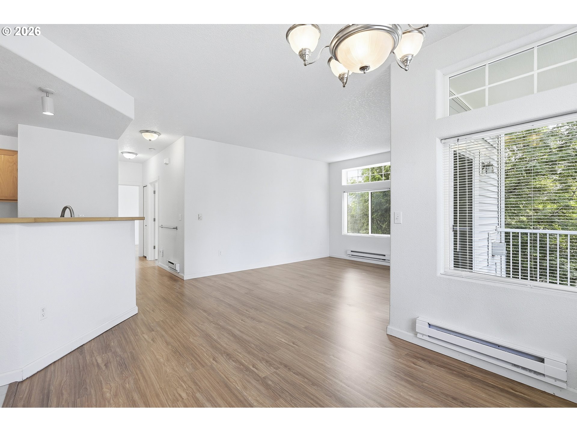 14635 Southwest Beard Road, Unit 102 Beaverton, OR 97007 - Photo 7 of 29