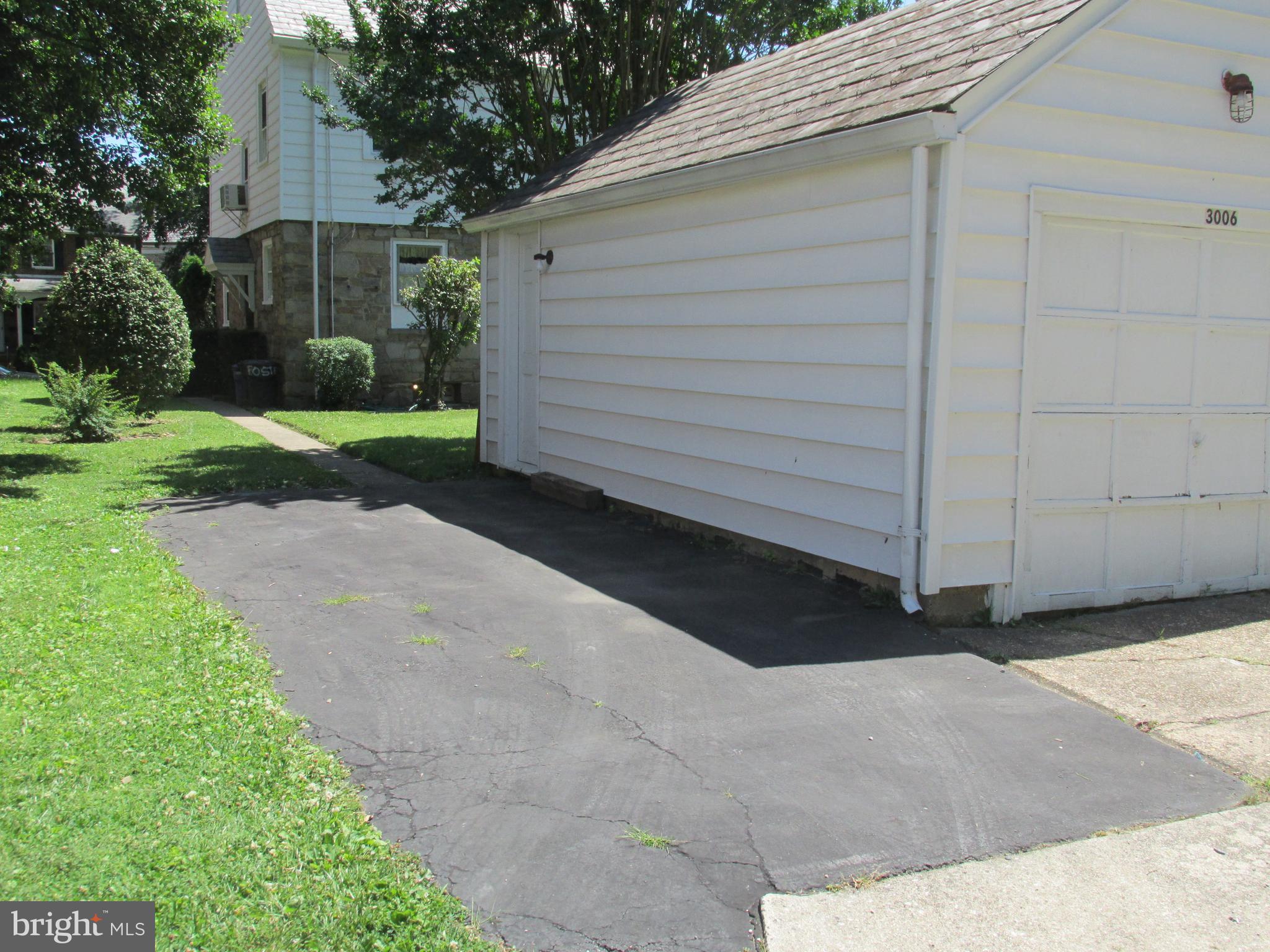 3006 Dunmore Road Baltimore, MD 21222 - Photo 29 of 42 Extra parking