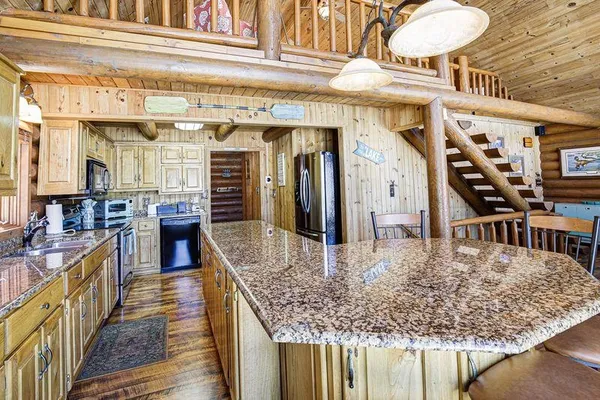 $749,900 | 2210 Switzers Pt Road, Wabeno, WI 54566