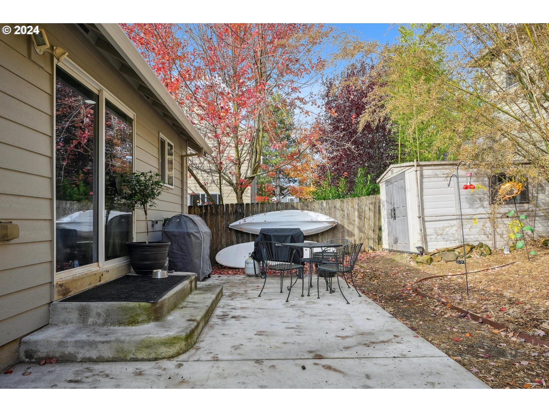 312 Division Street Northeast Silverton, OR 97381 - Photo 32 of 38